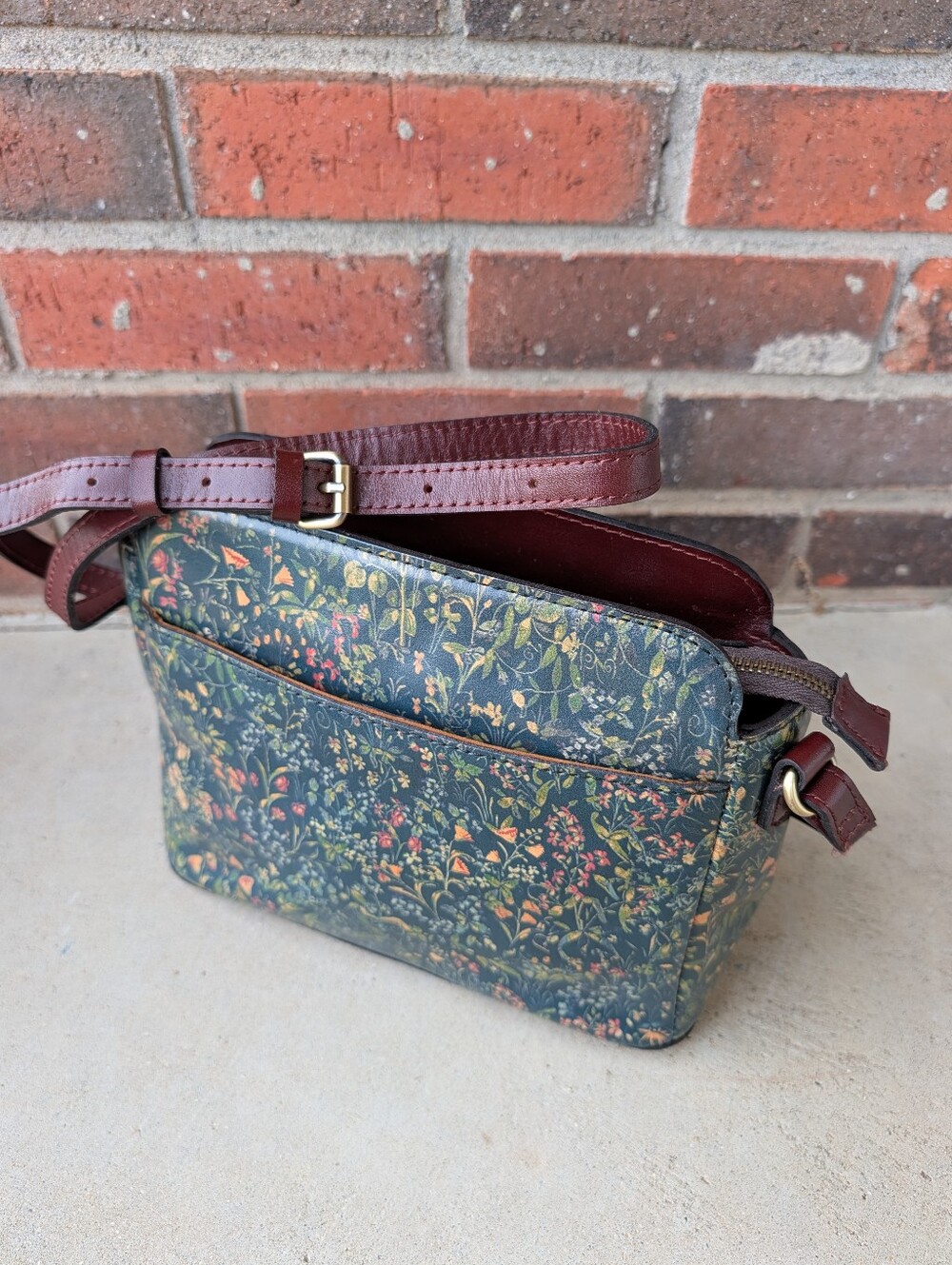 💚EUC Patricia Nash Susanna Tuscan Fields Print Leather Zip Top Crossbody Bag